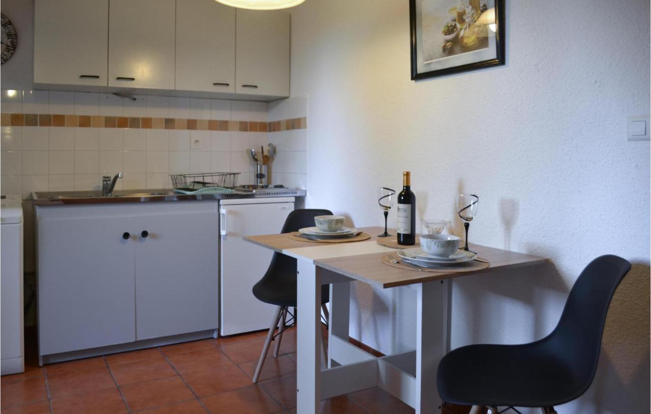 1 Bedroom Cozy Apartment In Vitrac 维塔克 外观 照片