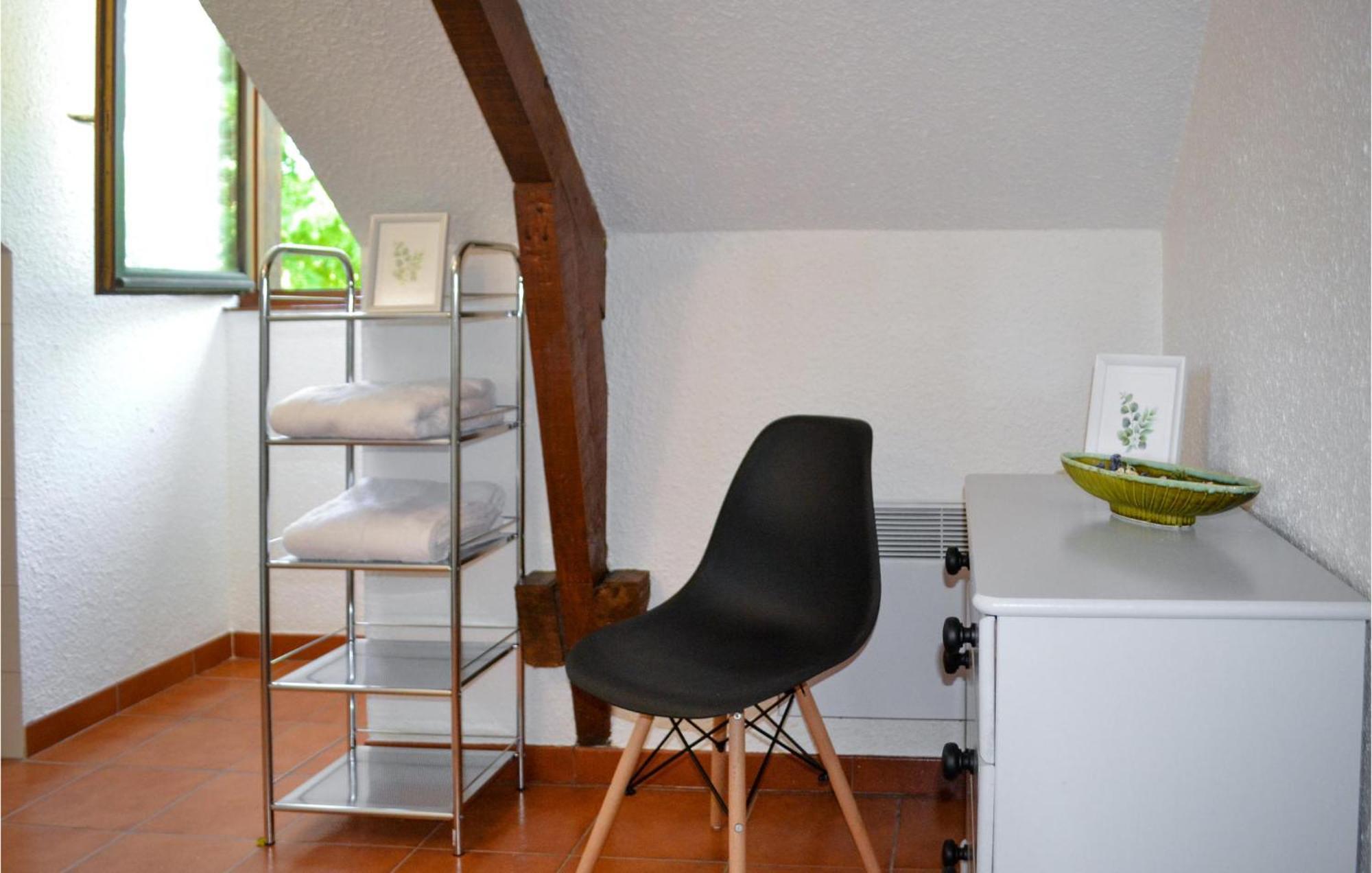 1 Bedroom Cozy Apartment In Vitrac 维塔克 外观 照片